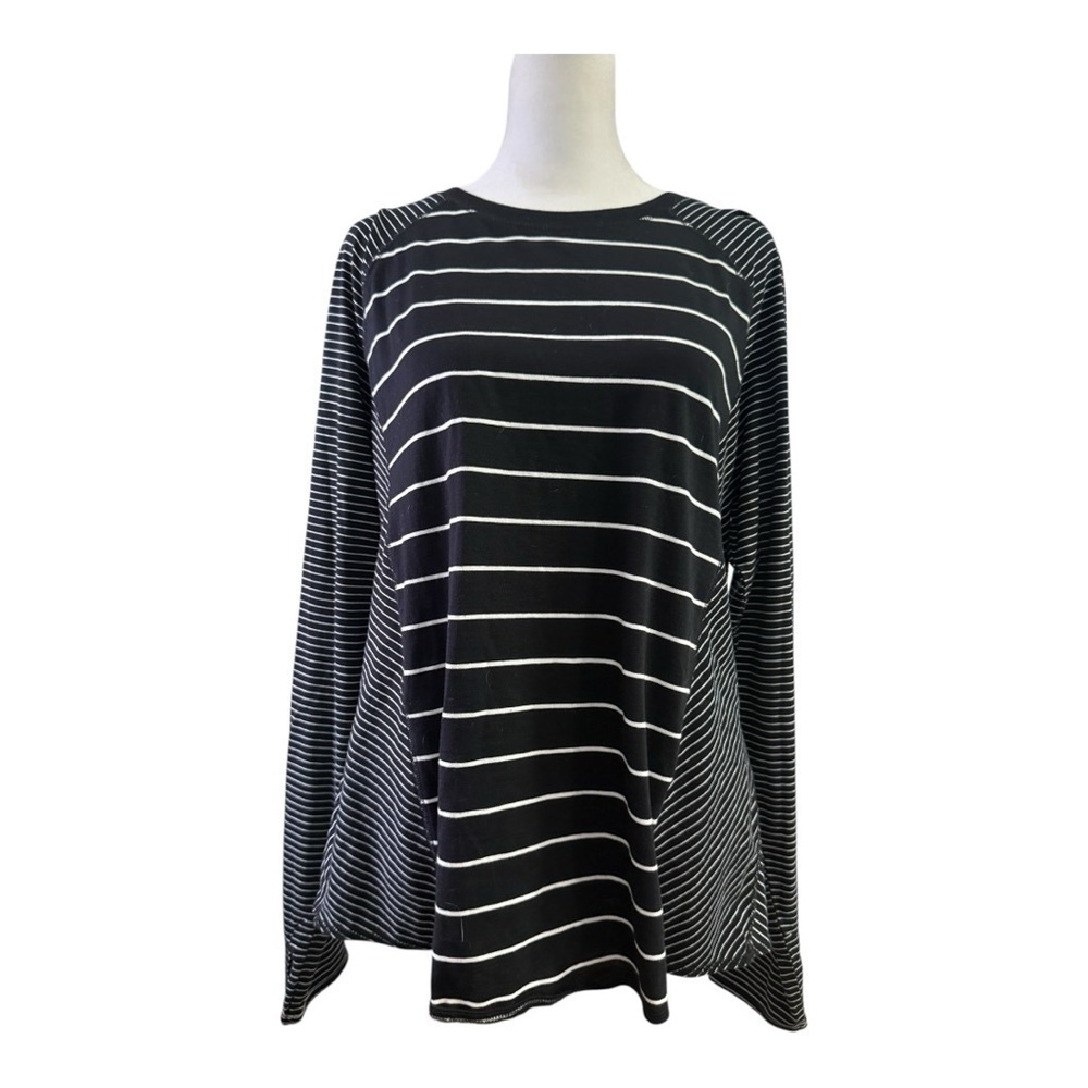 Women’s TEK GEAR DryTek Long Sleeve Black White Relaxed Fit XL